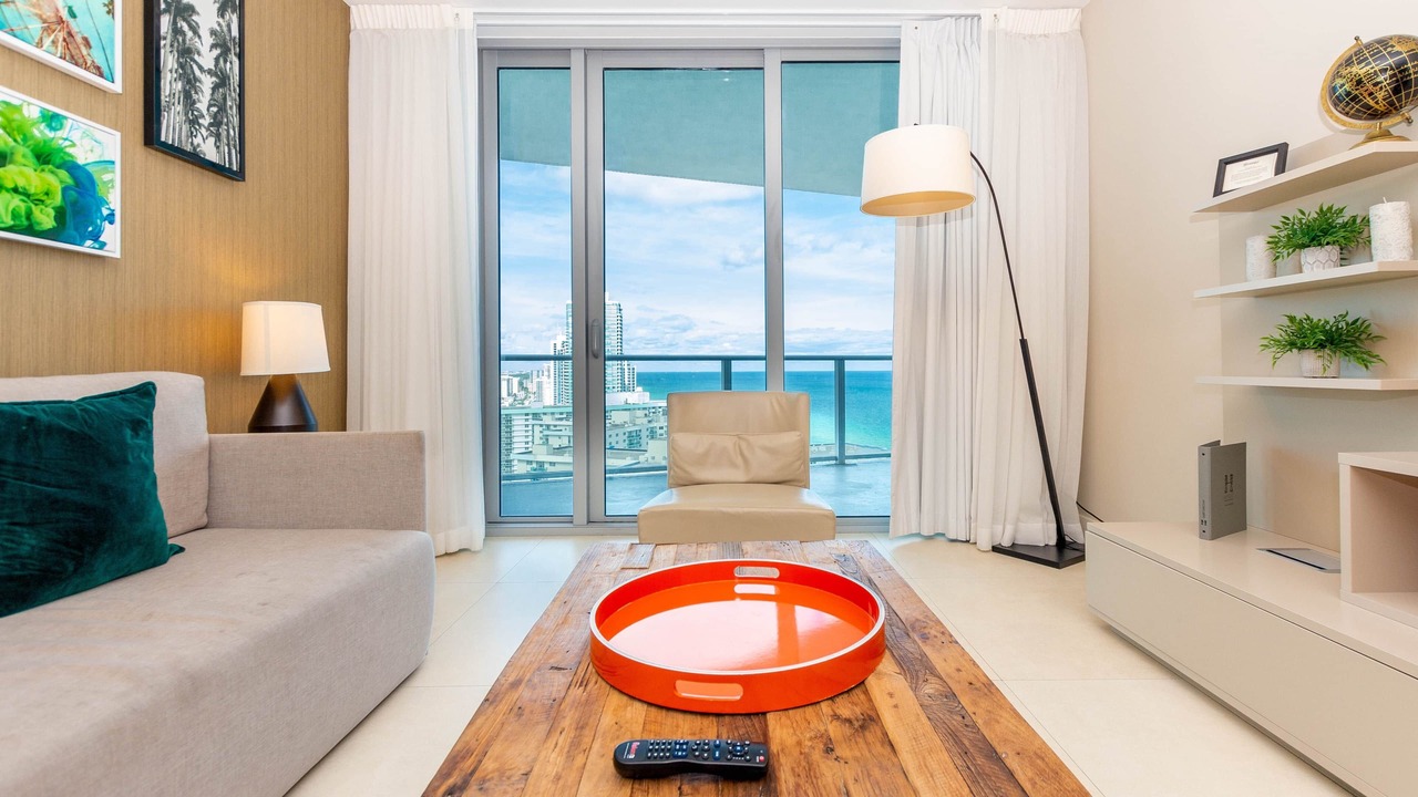 Photo of Others in Hollywood South Central Beach