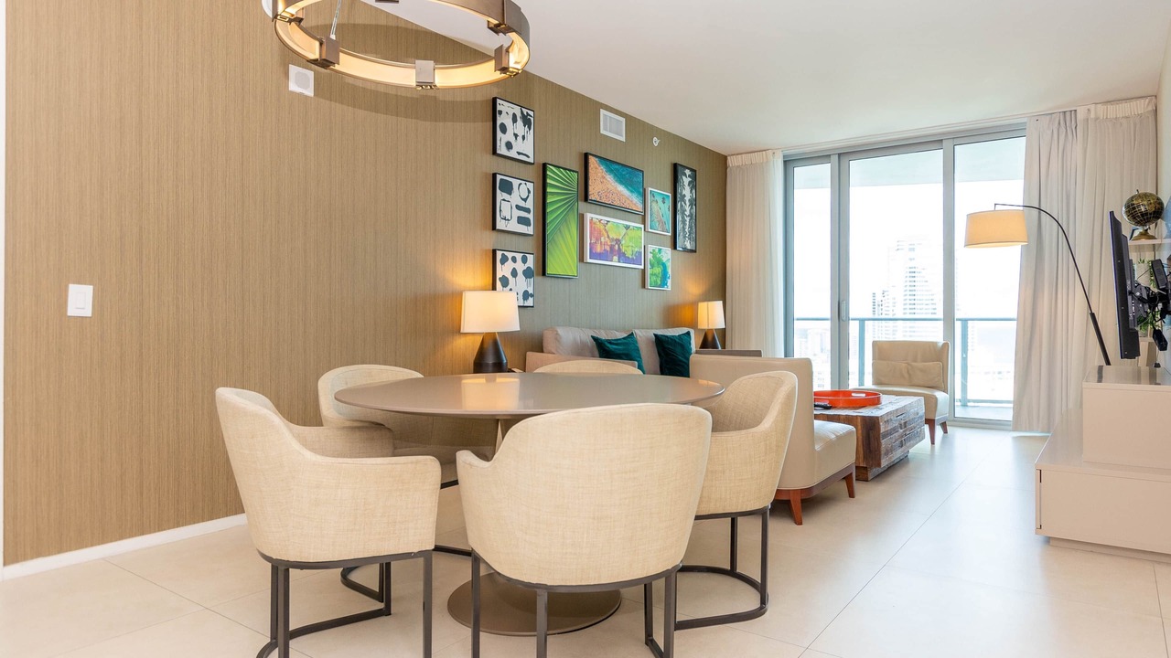 Photo of Others in Hollywood South Central Beach