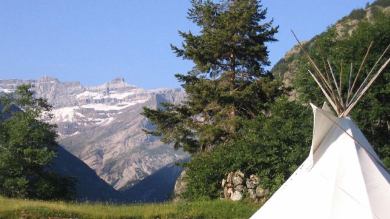 Photo of Outdoor in Gedre