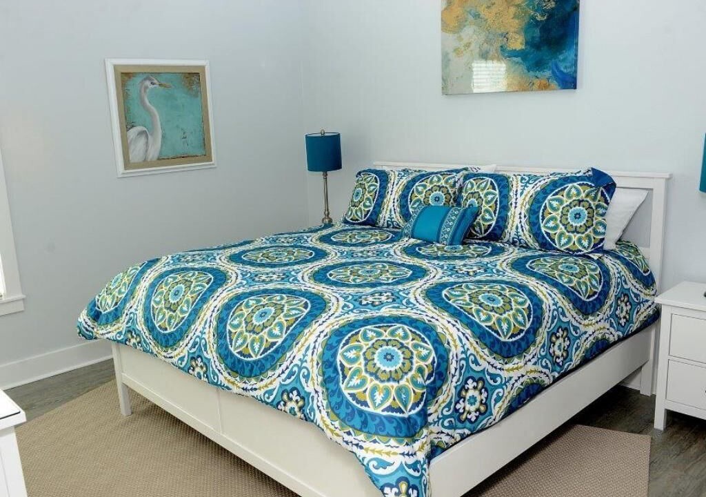 Photo of Bedroom in Crystal Beach