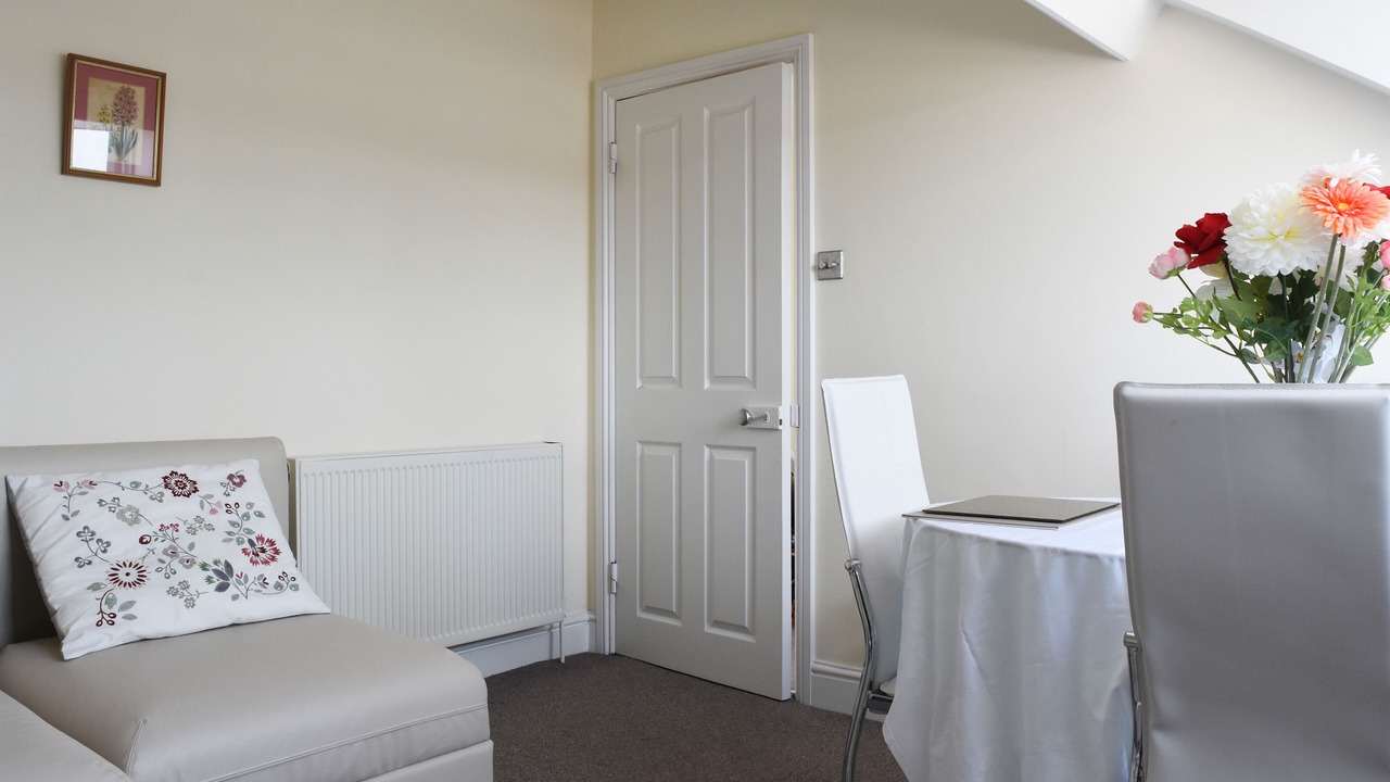 Photo of Bedroom in Leamington Spa