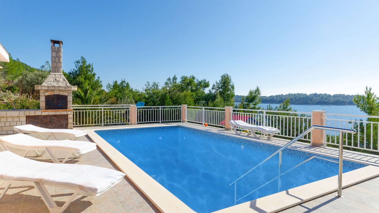 Photo of Outdoor in Blato