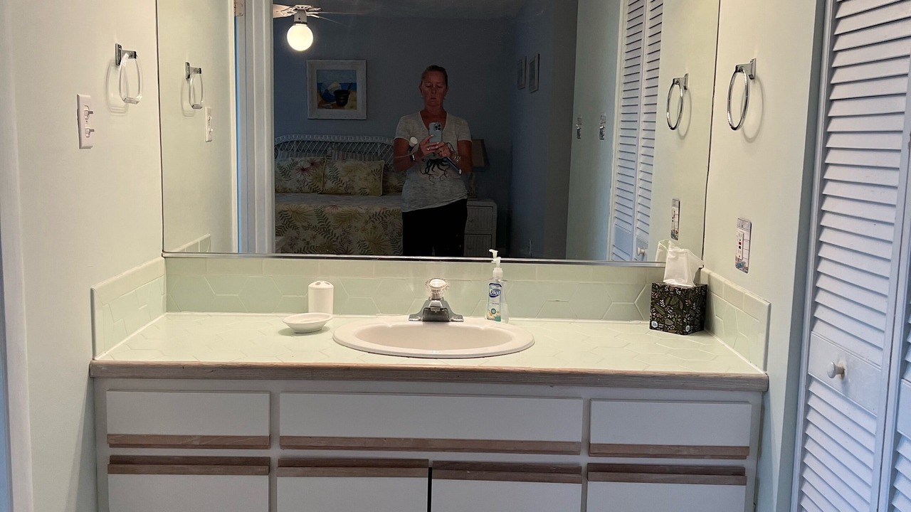 Photo of Bathroom in Key Colony Beach