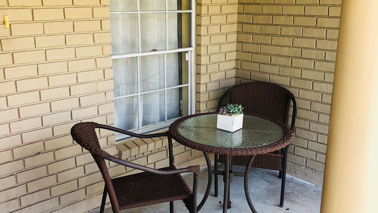 Photo of Outdoor in Kenner - Louis Armstrong International Airport