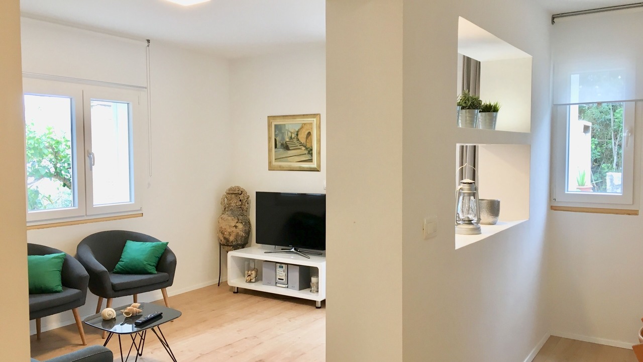 Photo of Livingroom in Necujam
