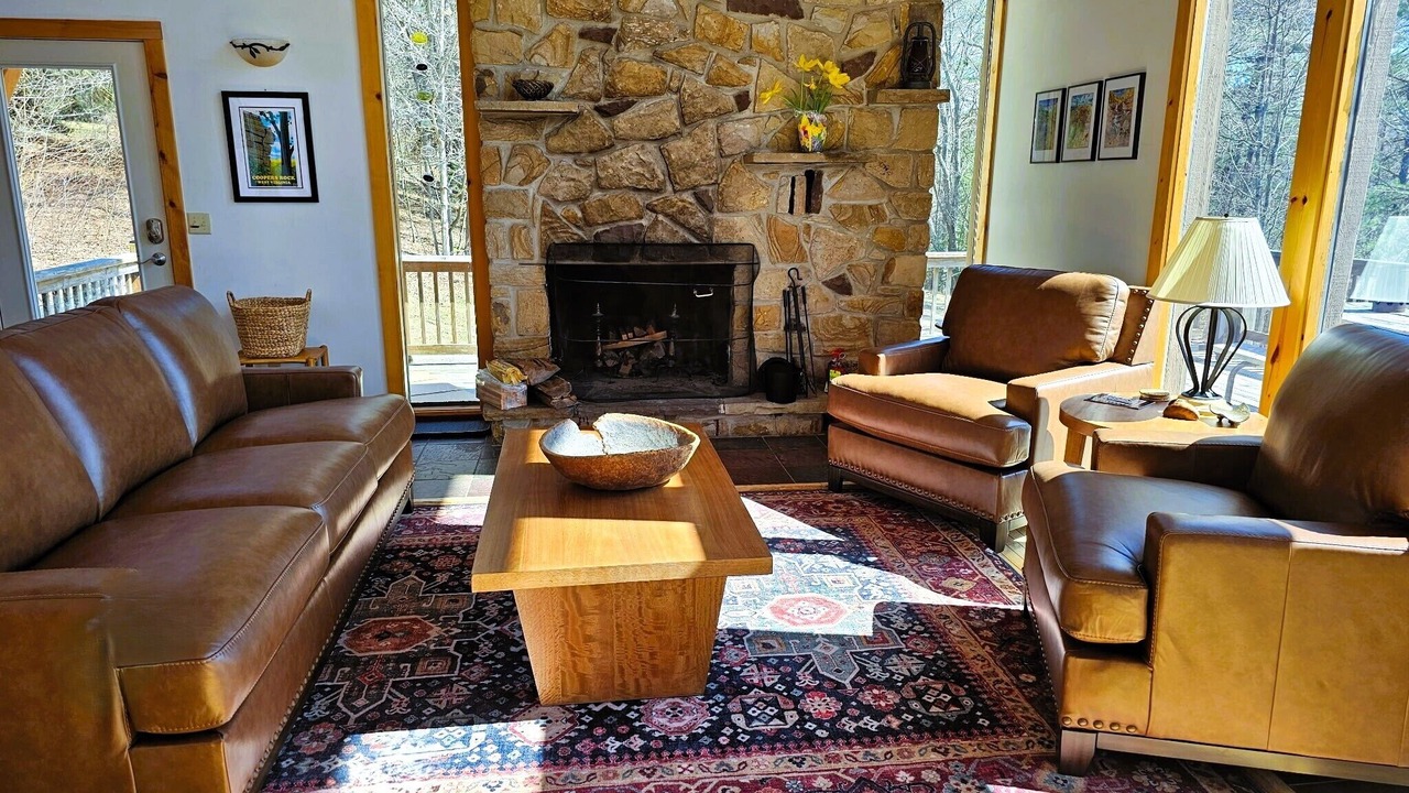 Photo of Livingroom in Davis