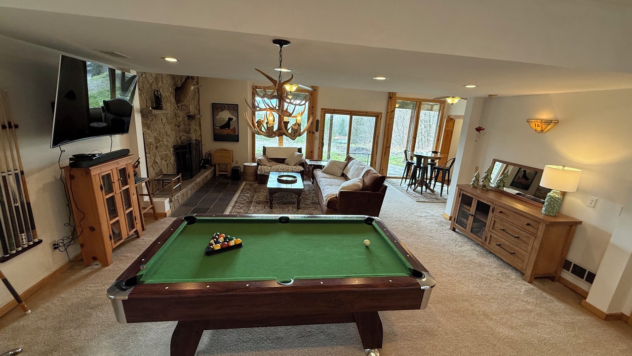 Photo of Livingroom in Davis
