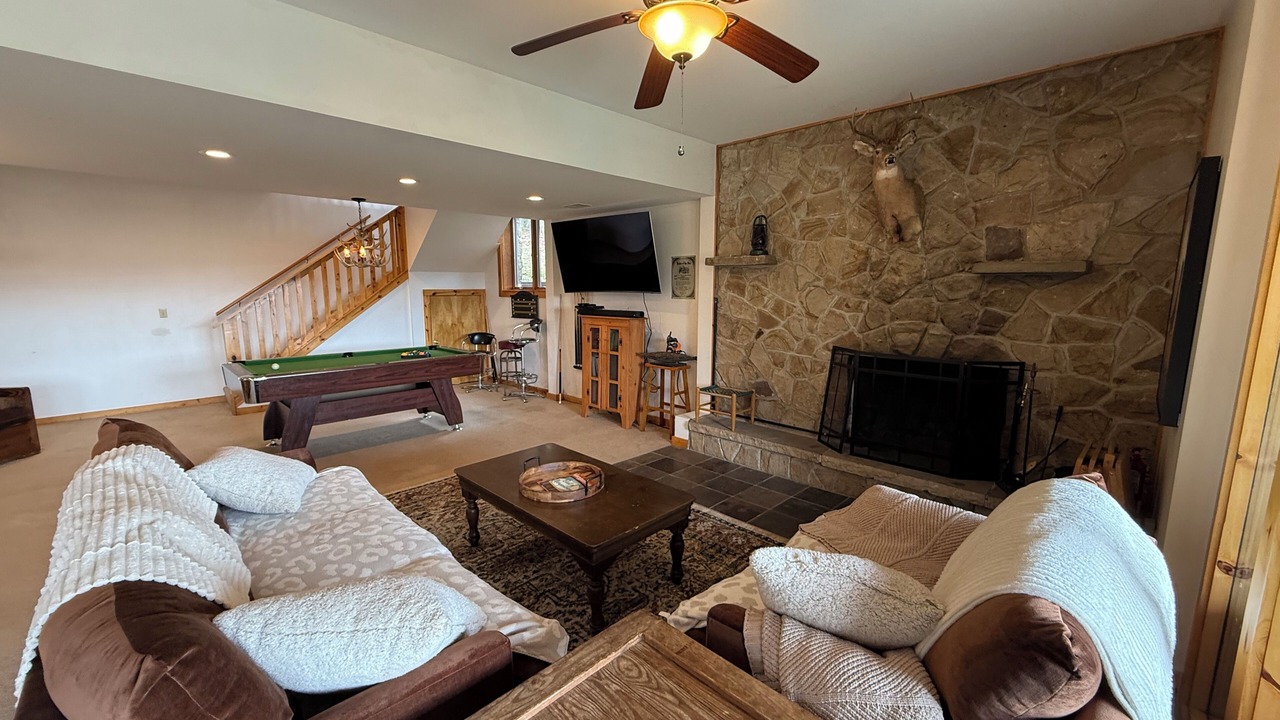 Photo of Livingroom in Davis