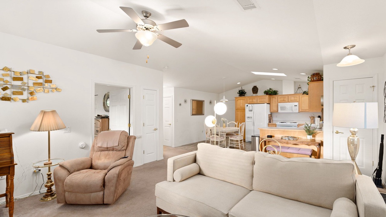 Photo of Livingroom in Grants Pass