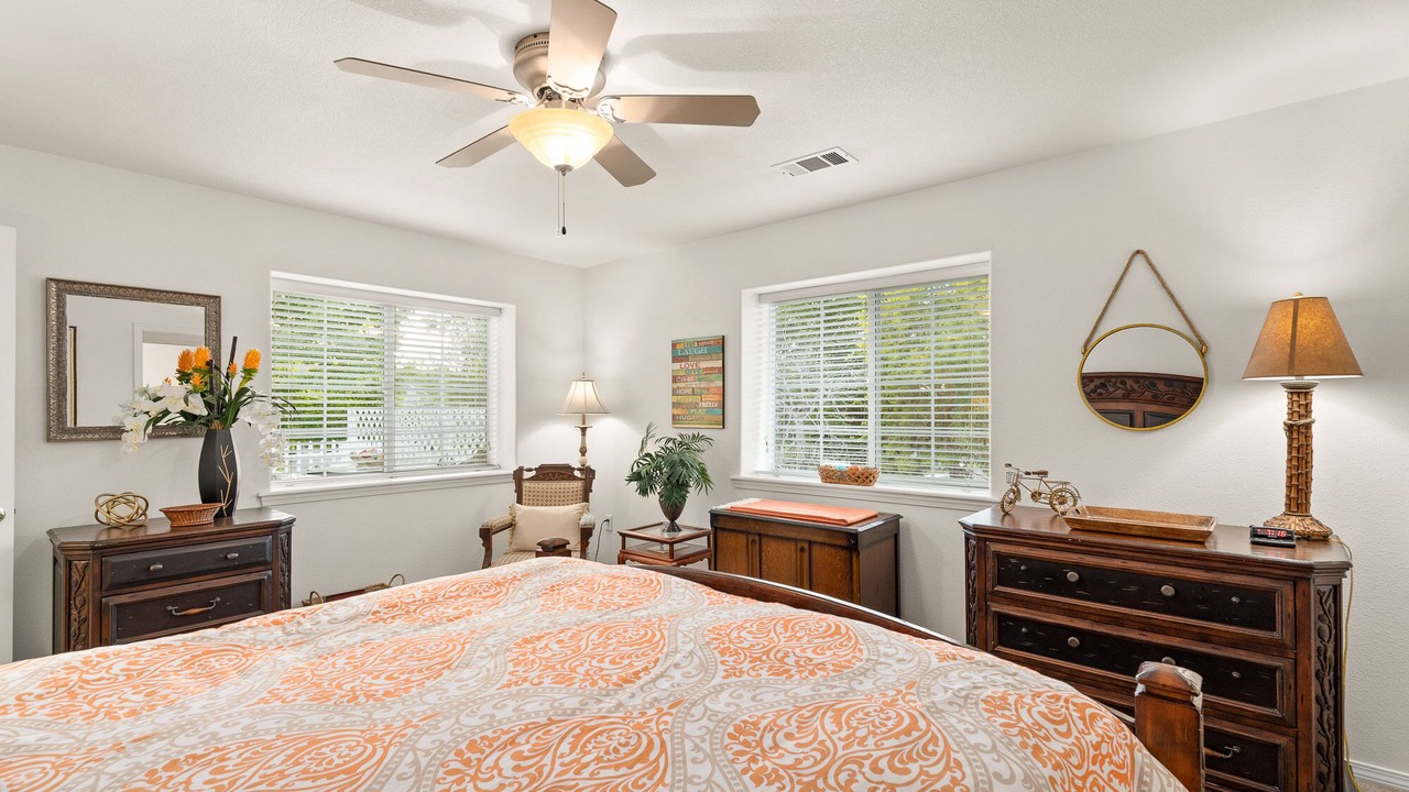 Photo of Bedroom in Grants Pass