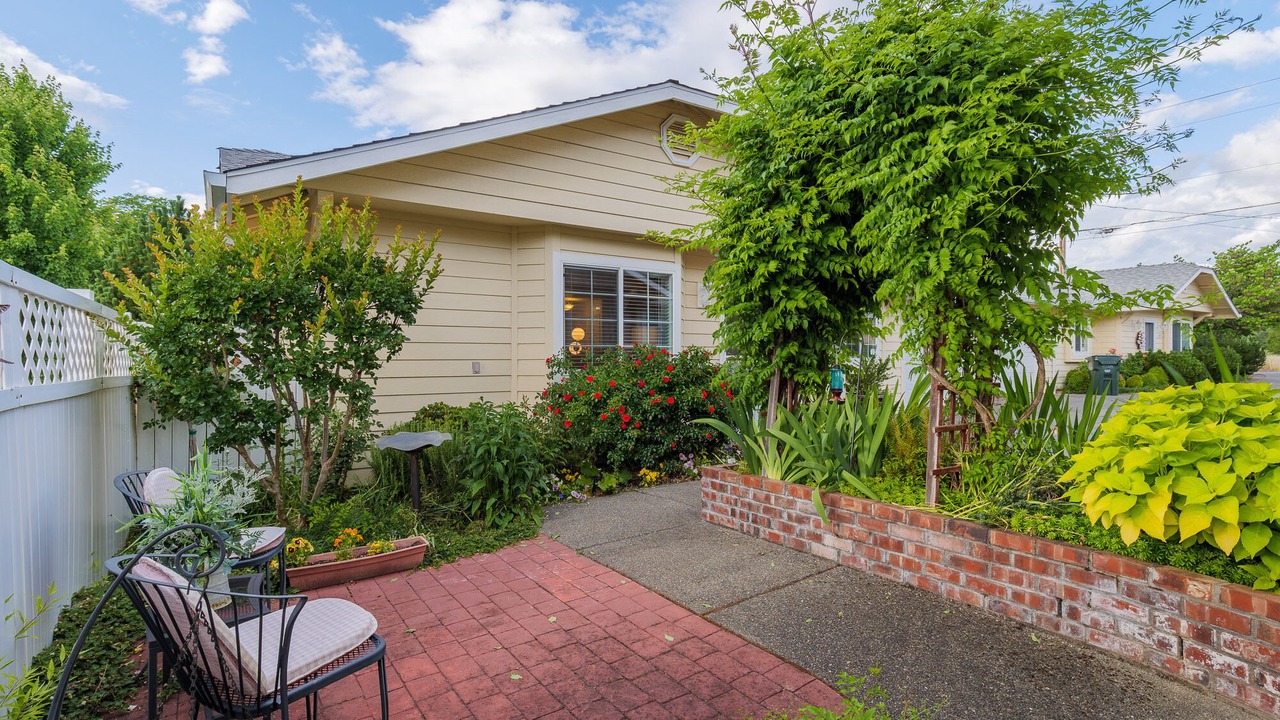 Photo of Patio Balcony in Grants Pass