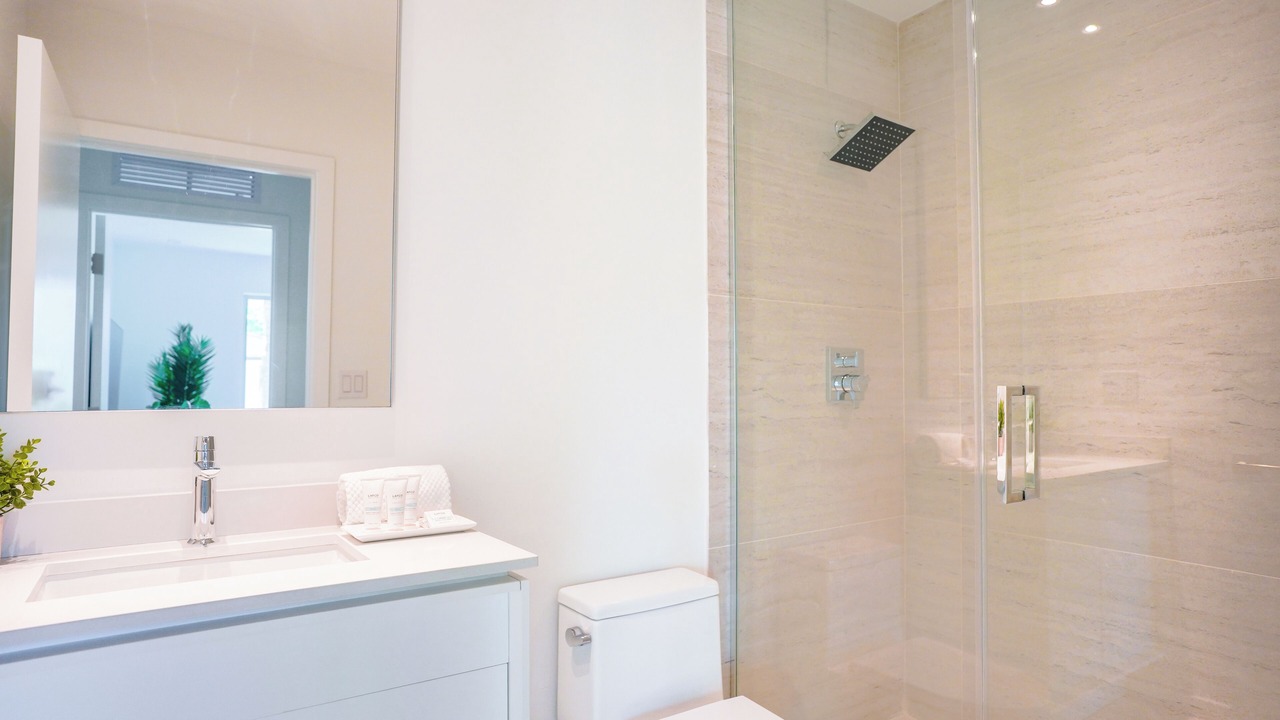 Photo of Bathroom in Key Biscayne