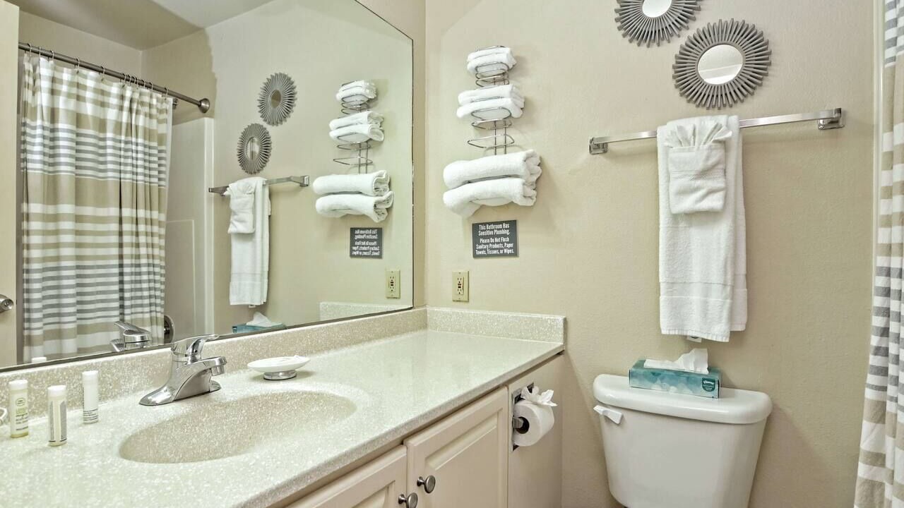 Photo of Bathroom in Lakeway