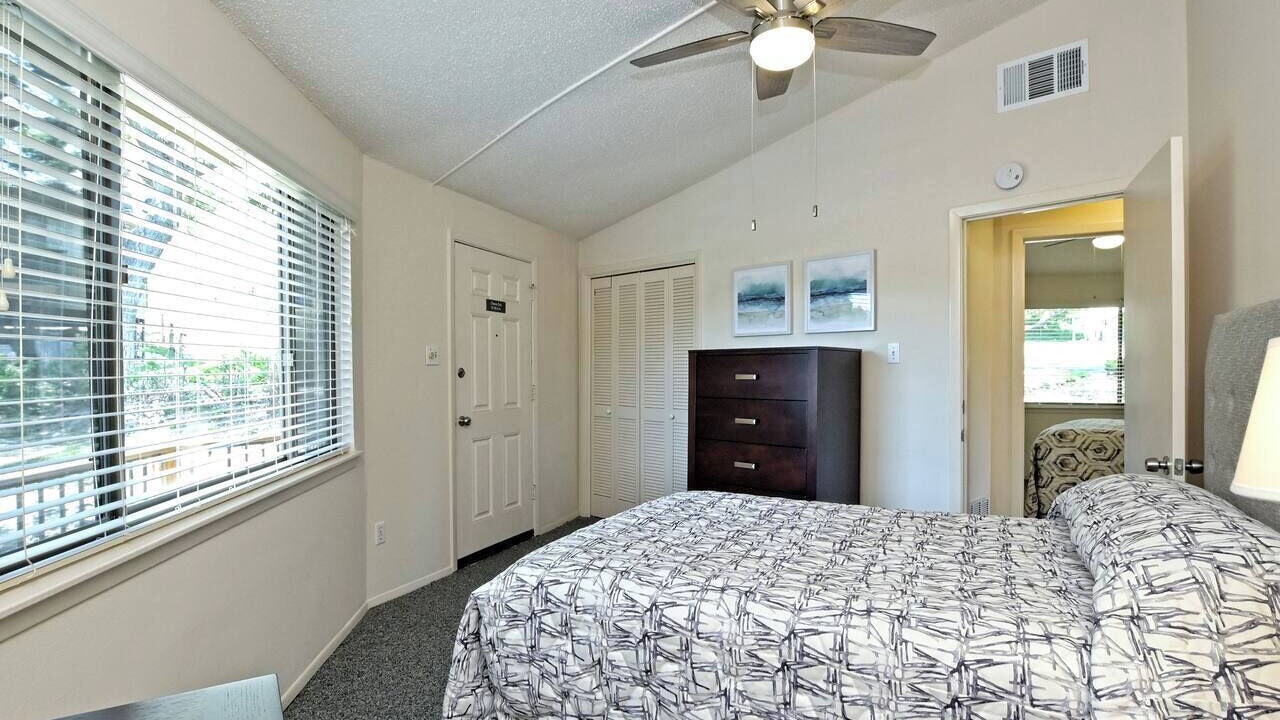 Photo of Bedroom in Lakeway