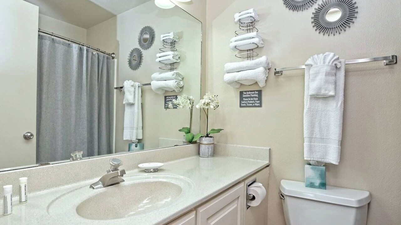 Photo of Bathroom in Lakeway