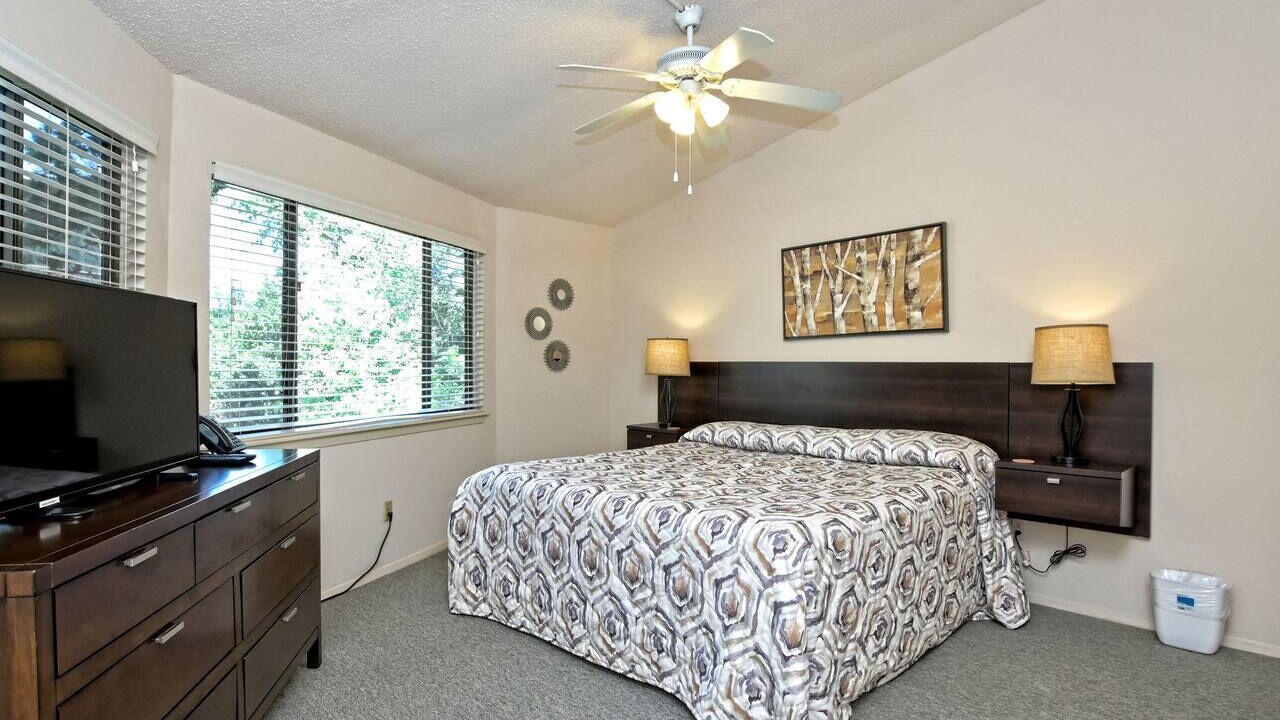 Photo of Bedroom in Lakeway