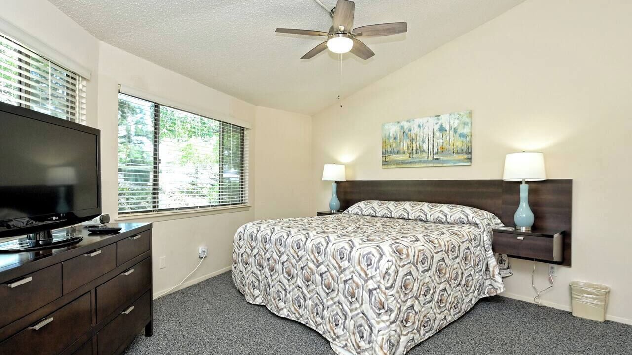 Photo of Bedroom in Lakeway