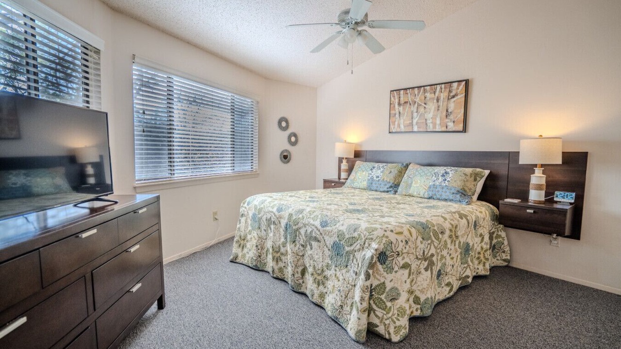 Photo of Bedroom in Lakeway