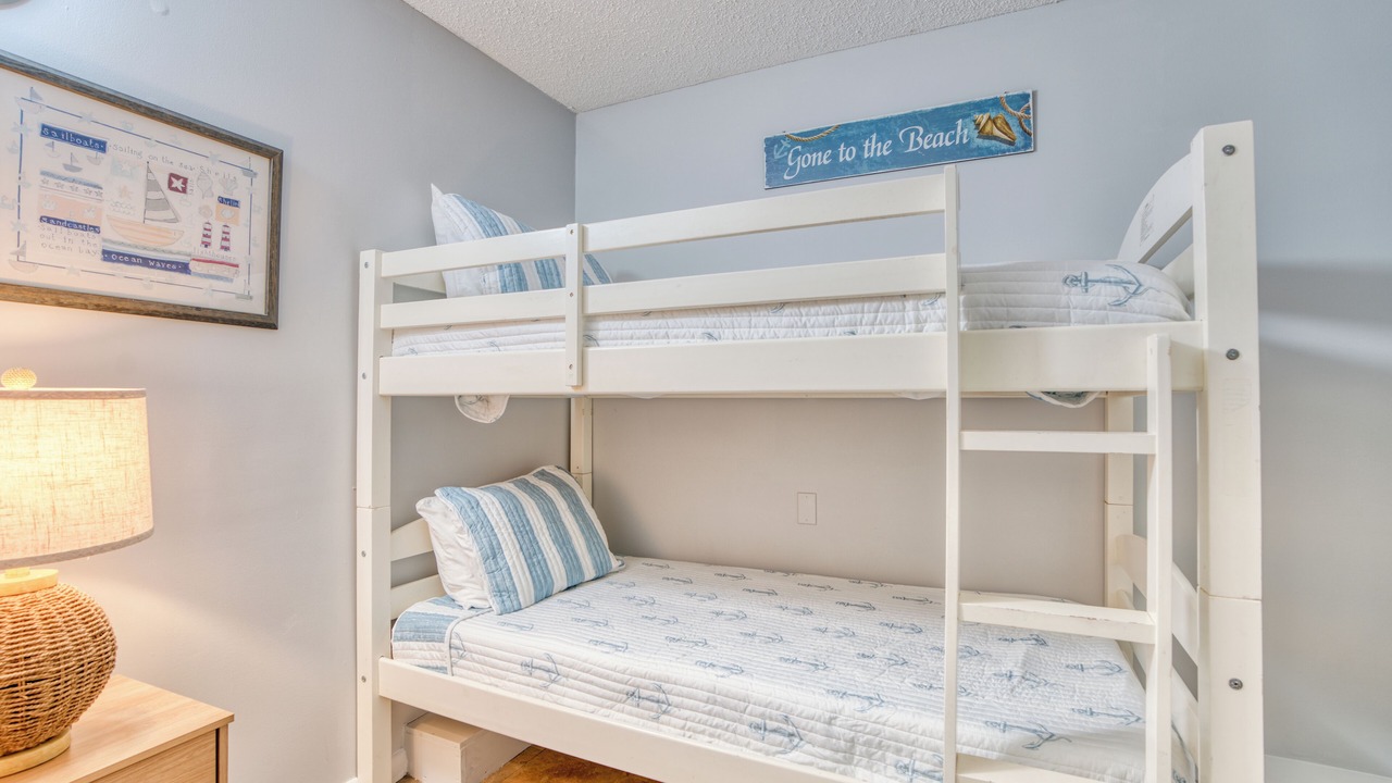 Photo of Bedroom in Butler Beach