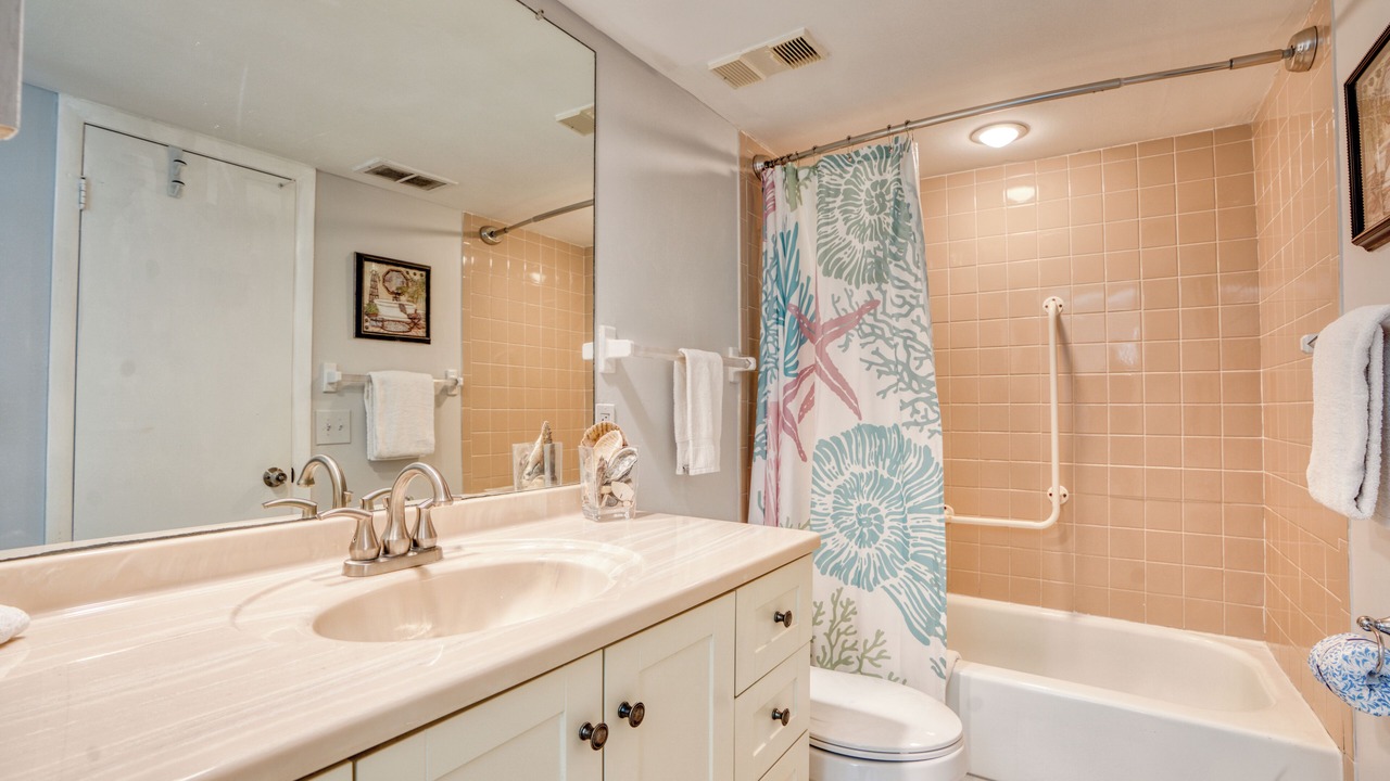 Photo of Bathroom in Butler Beach