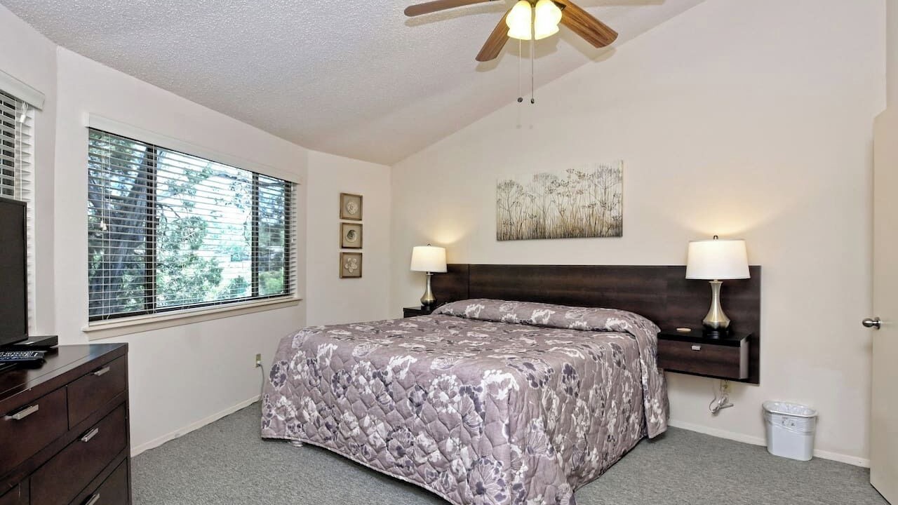 Photo of Bedroom in Lakeway
