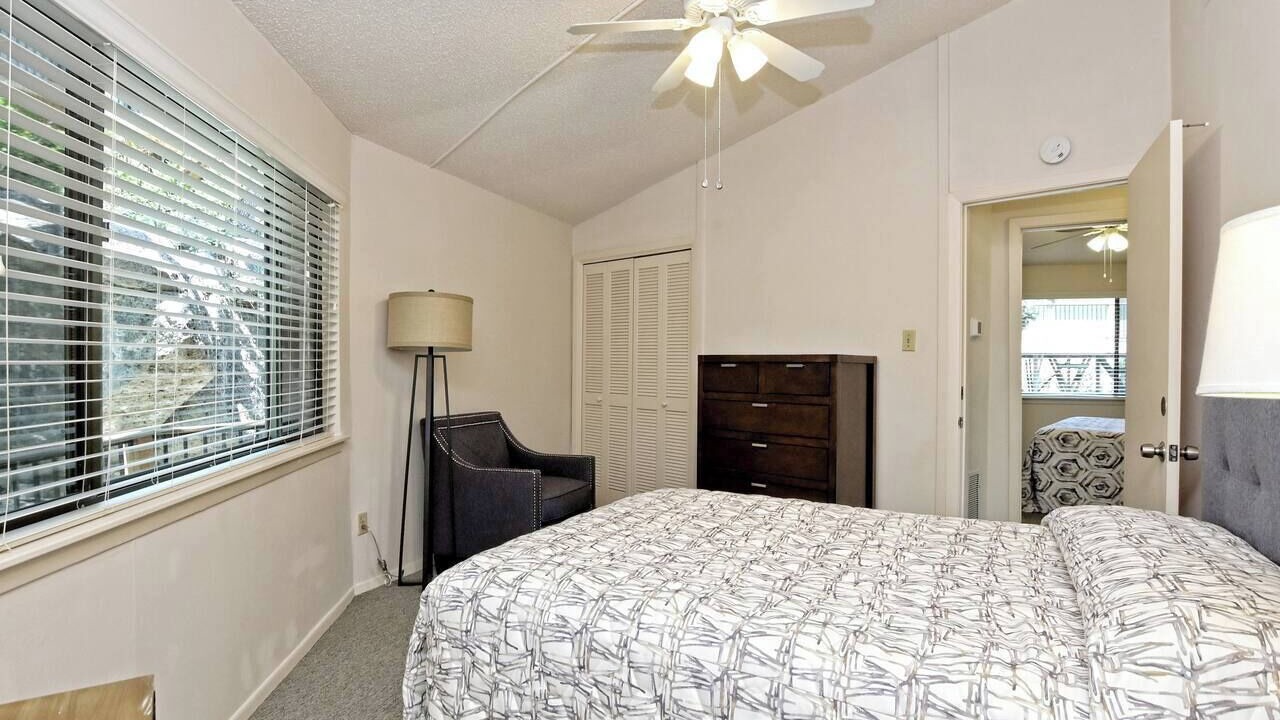Photo of Bedroom in Lakeway