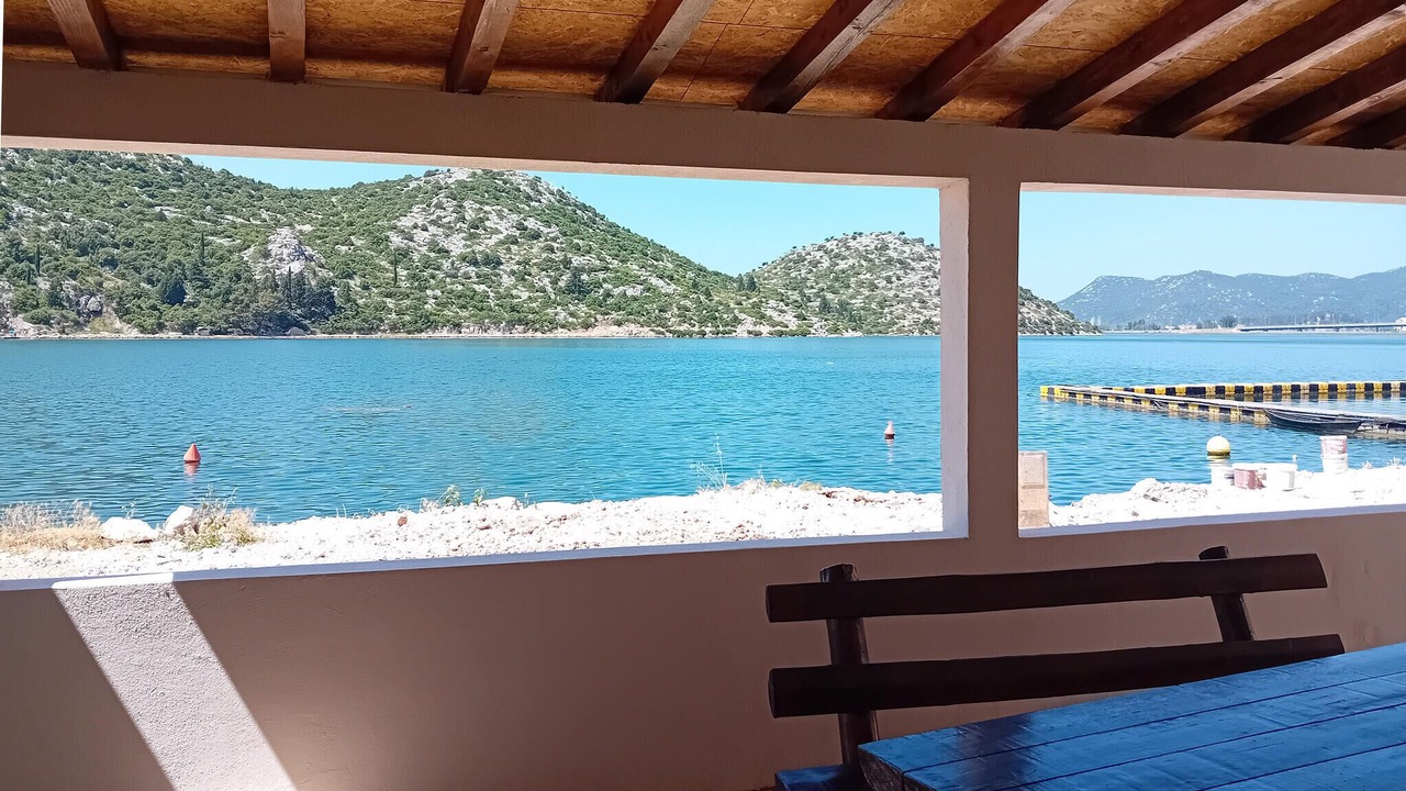 Photo of Others in Ploce