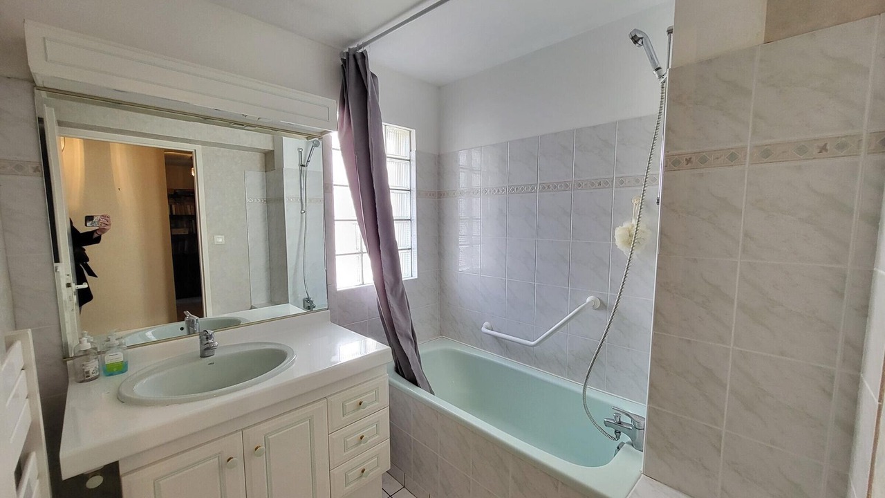 Photo of Bathroom in Les Sables d'Olonne