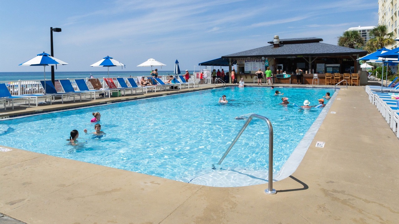 Photo of Outdoor in Biltmore Beach