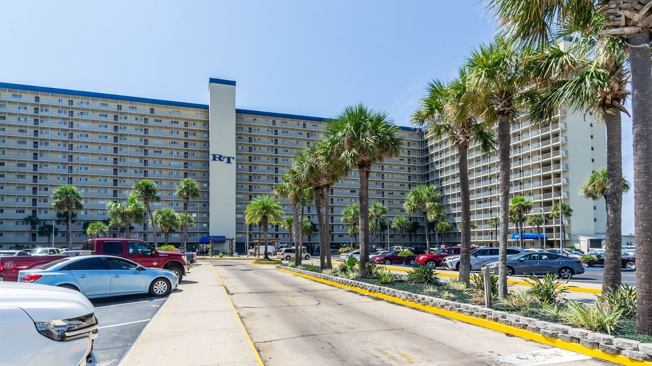 Photo of Others in Biltmore Beach