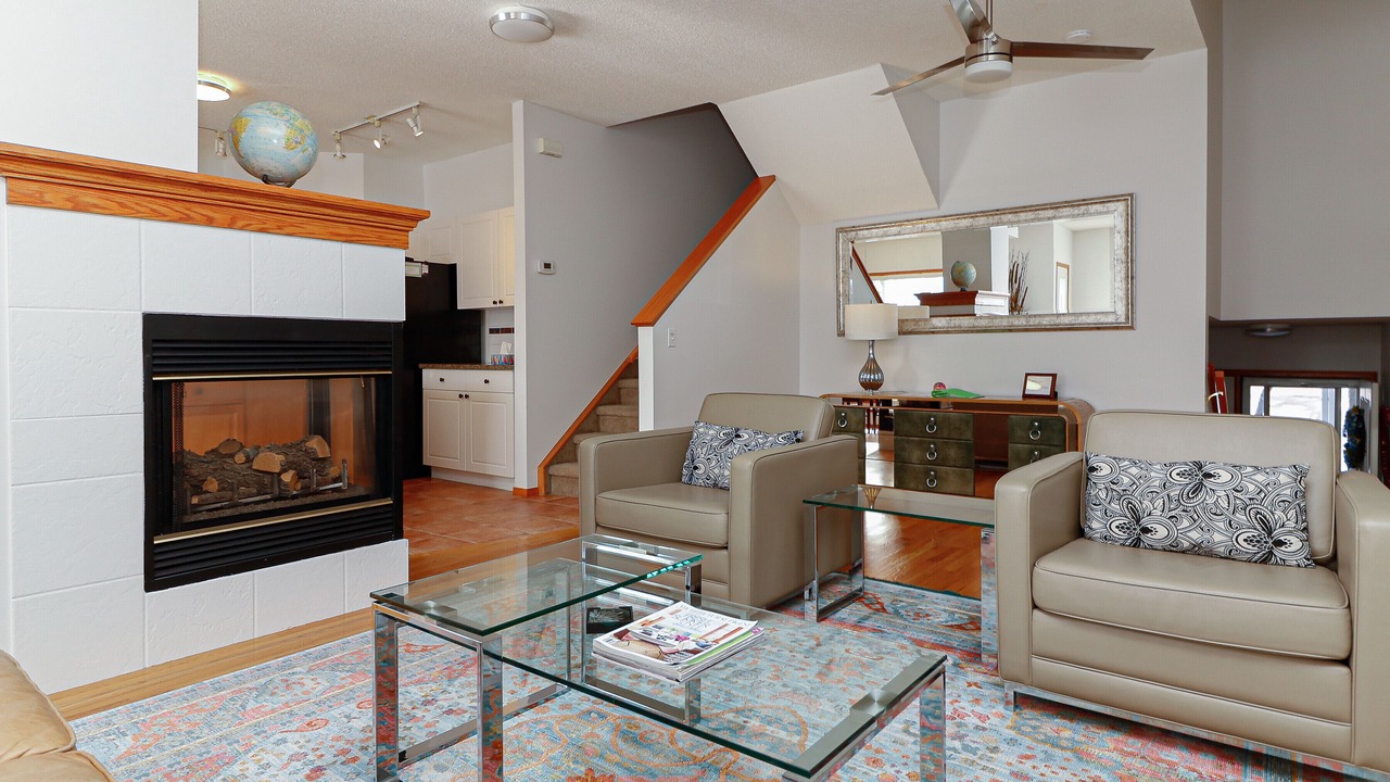 Photo of Livingroom in Southeast Calgary