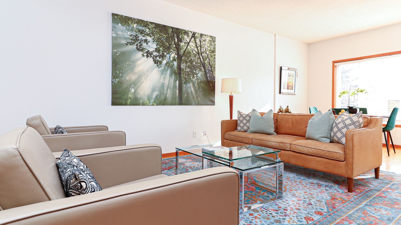 Photo of Livingroom in Southeast Calgary