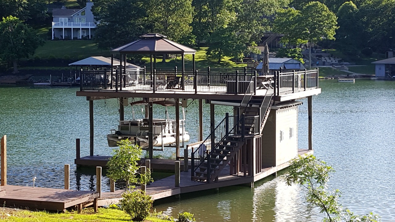 Photo of Outdoor in Huddleston