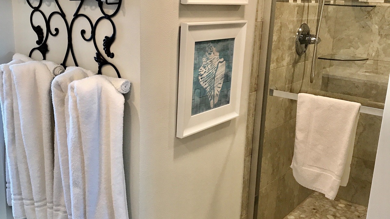 Photo of Bathroom in Gulf Shores