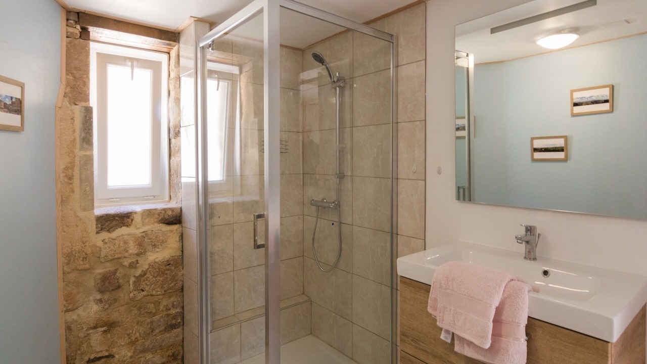 Photo of Bathroom in Peyzac-le-Moustier