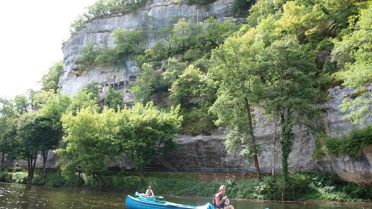 Photo of Others in Peyzac-le-Moustier