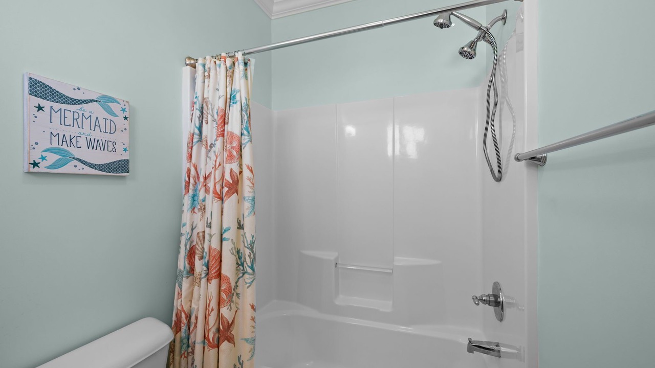 Photo of Bedroom in Atlantic Beach