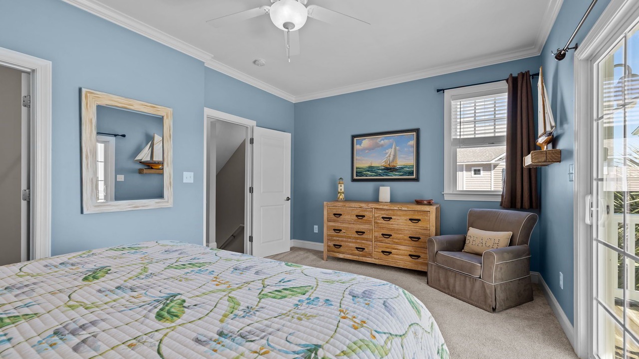 Photo of Bedroom in Atlantic Beach