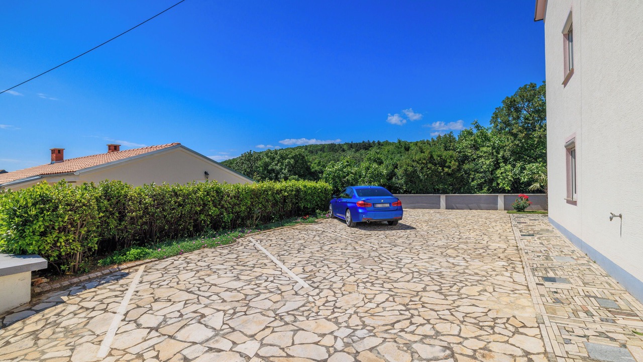 Photo of Outdoor in Povile