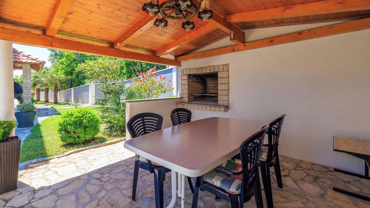 Photo of Outdoor in Povile