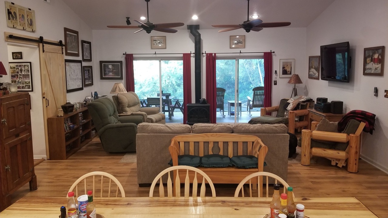 Photo of Livingroom in Murphy