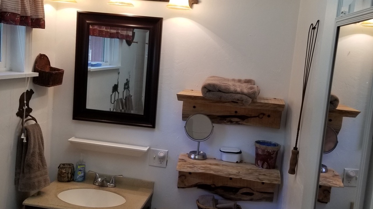 Photo of Bathroom in Murphy