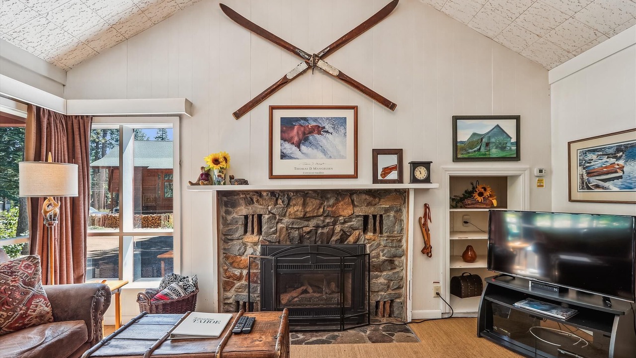 Photo of Livingroom in Pineland