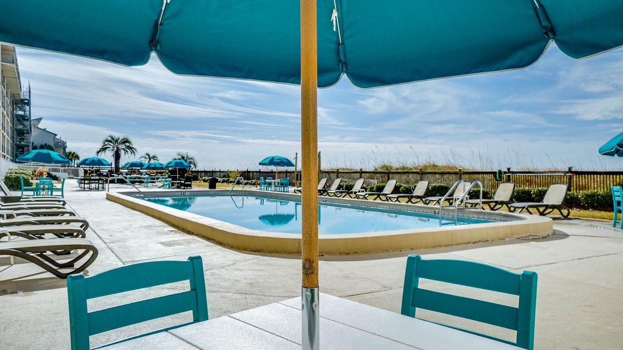 Photo of Outdoor in Biltmore Beach