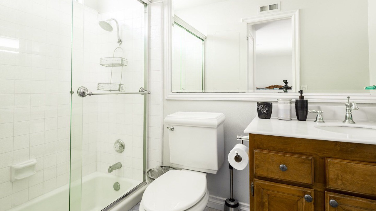 Photo of Bathroom in Northwood