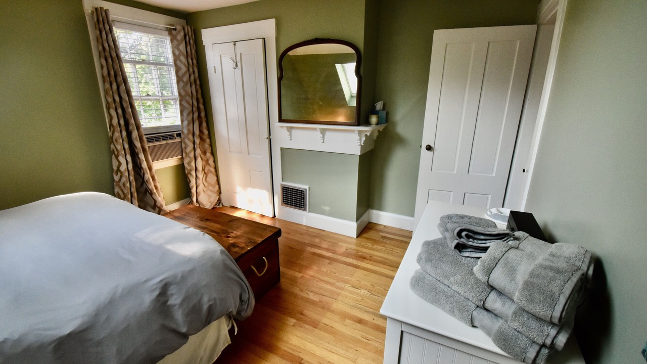 Photo of Others in East End