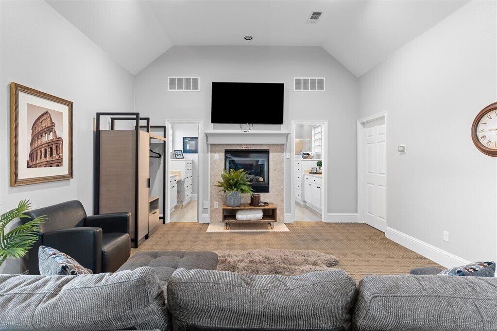 Photo of Livingroom in DeSoto