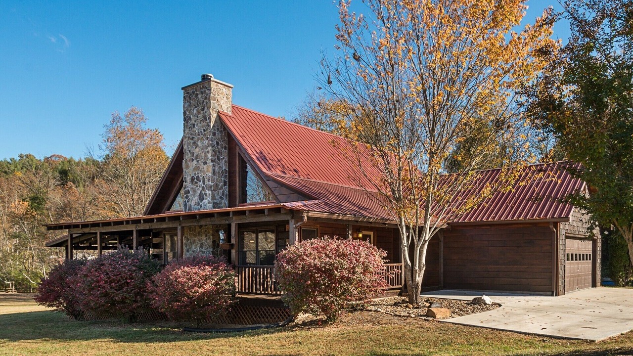 Photo of Livingroom in Hemp