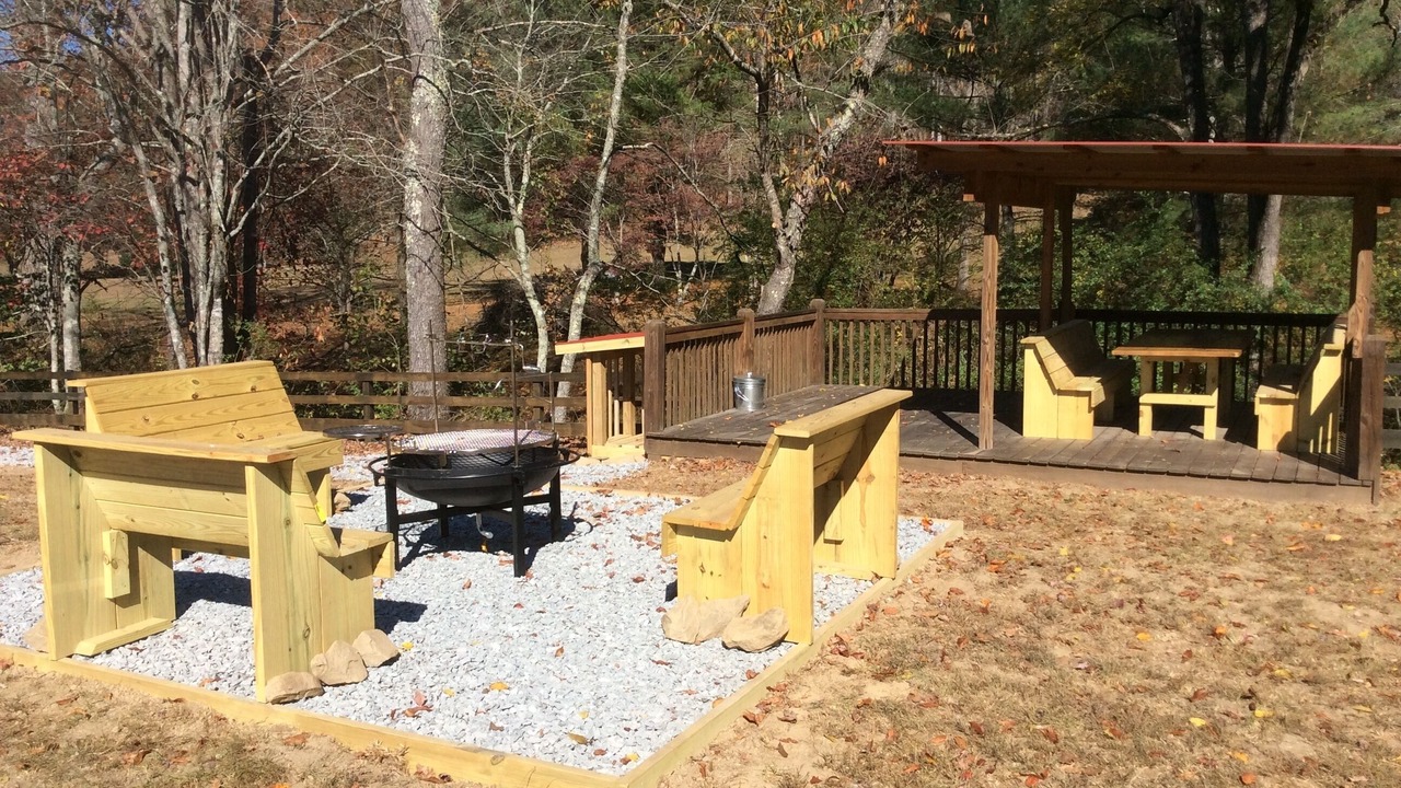 Photo of Outdoor in Hemp