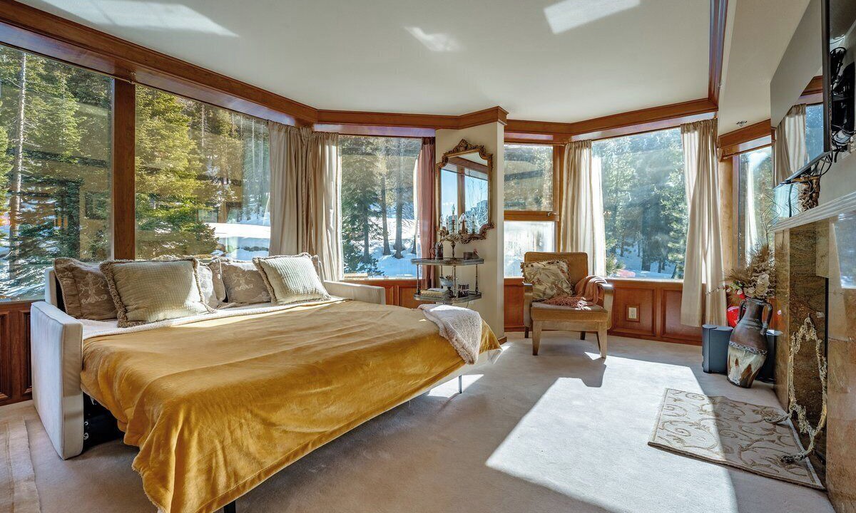 Photo of Bedroom in Olympic Valley